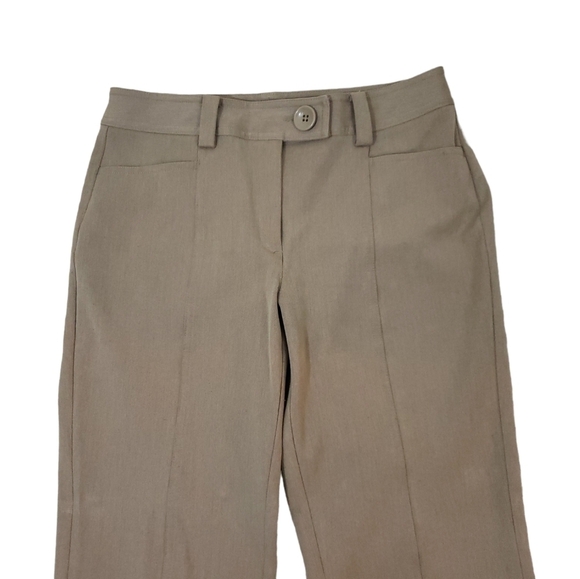 Talbots~Woman Size 6~Beige Straight Leg Classic Trouser Dress Pants Stretch. - Picture 3 of 8